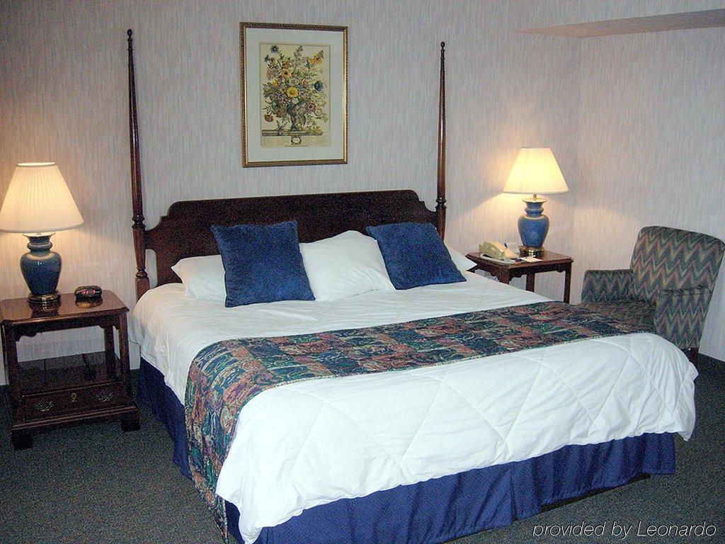 Best Western Tysons Westpark McLean Room photo