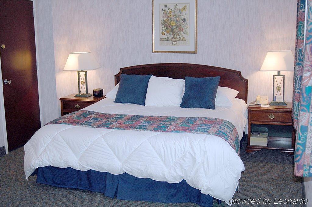 Best Western Tysons Westpark McLean Room photo
